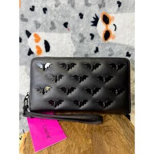 Betsey Johnson Black Bat Wristlet Wallet NWT Halloween Gothic